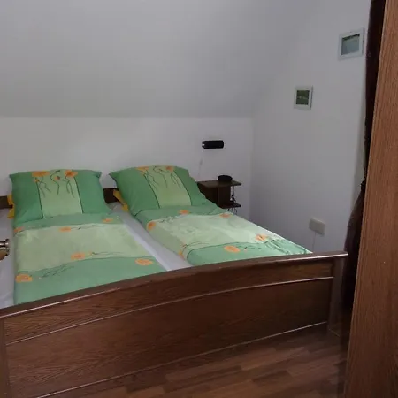 Hartmann * Frankenau